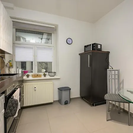 Zentral Fewo - Eg - Karli - 30qm - Kueche - Disneyplus *