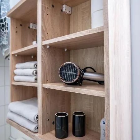 Zentral Fewo - Eg - Karli - 30qm - Kueche - Disneyplus Apartmán Lipsko