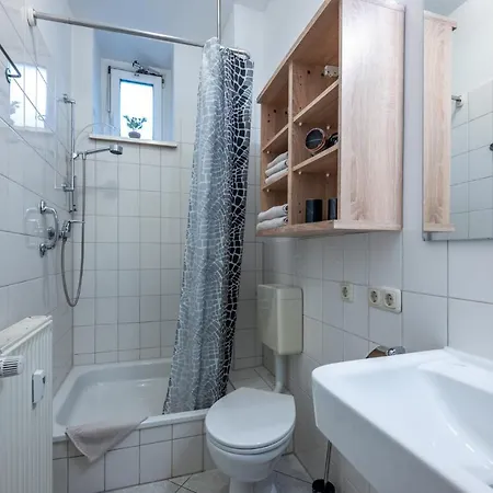 Apartment Zentral Fewo - Eg - Karli - 30qm - Kueche - Disneyplus *